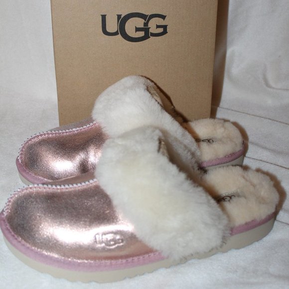 NIB UGG COZY PINK METALLIC PINK SLIP ON SLIDE SHEARLING SLIPPERS - Picture 2 of 7